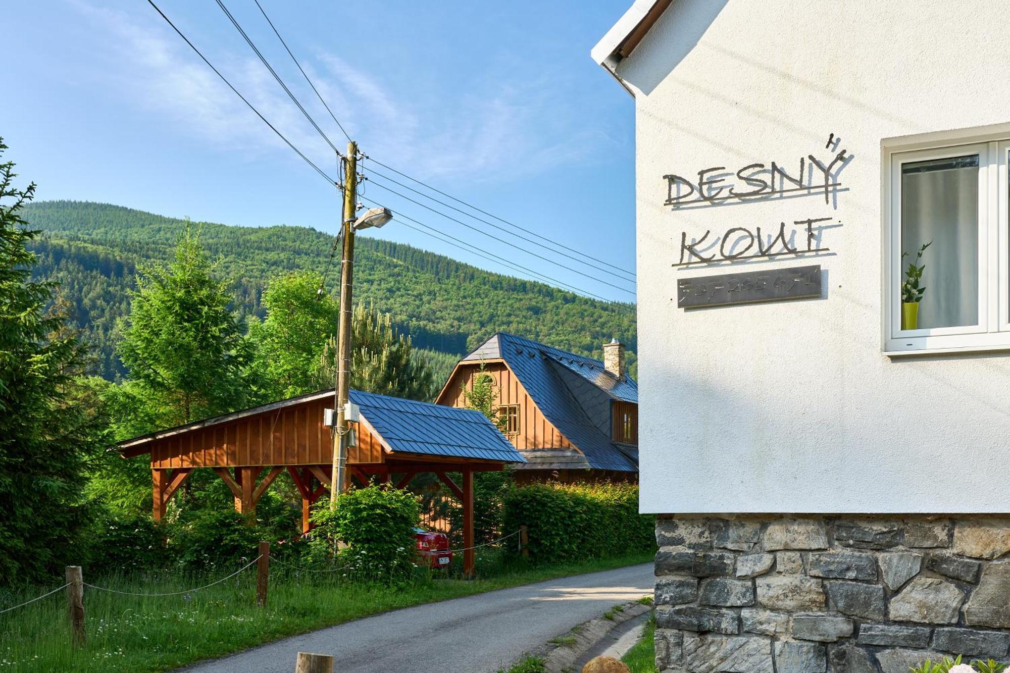 Villa Desny Kout Kouty Exterior foto